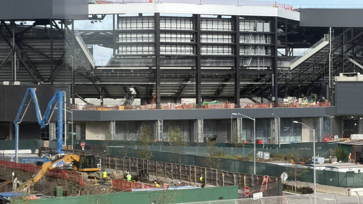 willetspointdev's tweet photo. 9/30/2026 - #nycfc #mets #lgm                                                #willetspoint #flushing #Construction #queens #etihadpark #citifield #metropolitanpark https://t.co/dDYO8k98sX