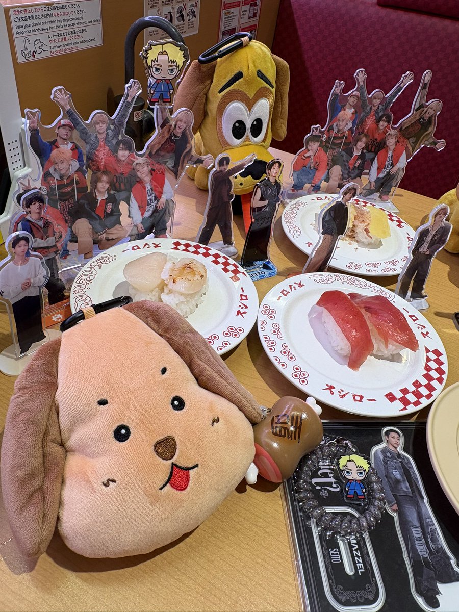 bf_r2i's tweet photo. マグロック楽しみ決起集会してきた🍣🐰☕️ https://t.co/EY0ltD6oUo