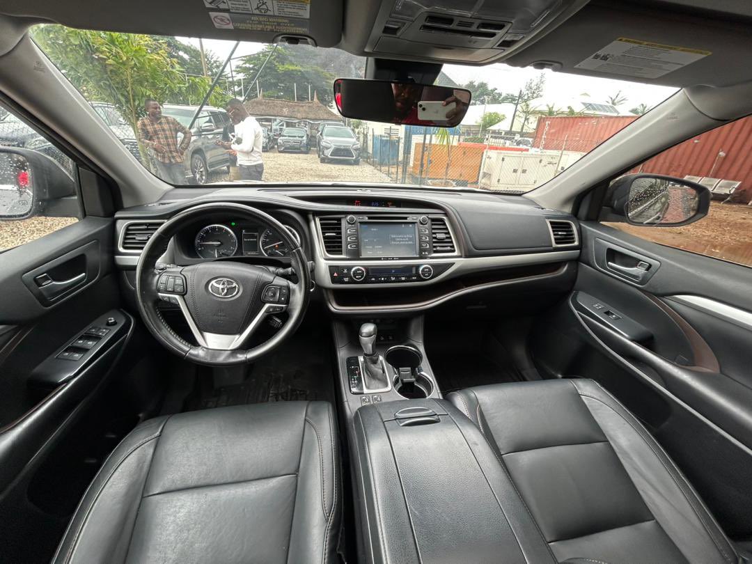 KalzWheel's tweet photo. 2017 Toyota Highlander 
Foreign Used 
Original Custom papers
32M
Abuja
☎️08145136800 https://t.co/y7mfl5DVyX