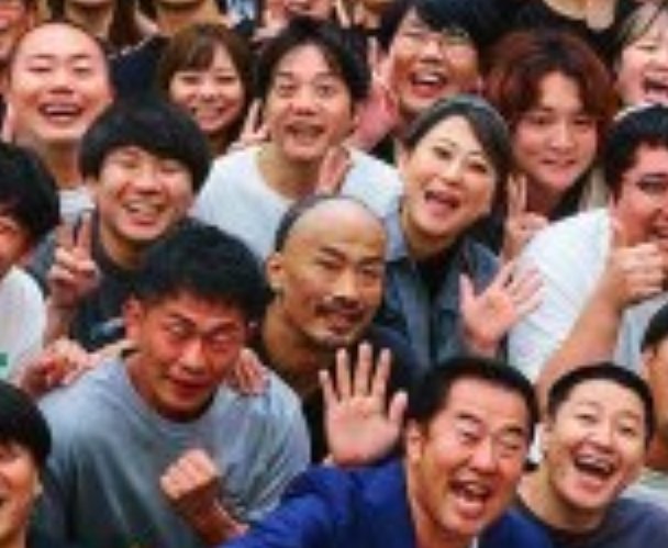 strong_meron's tweet photo. これ菅さん？？
もしかして髪なんかやった？？✂️⸒⸒笑

 #有吉の壁 https://t.co/9lxaAZwquZ