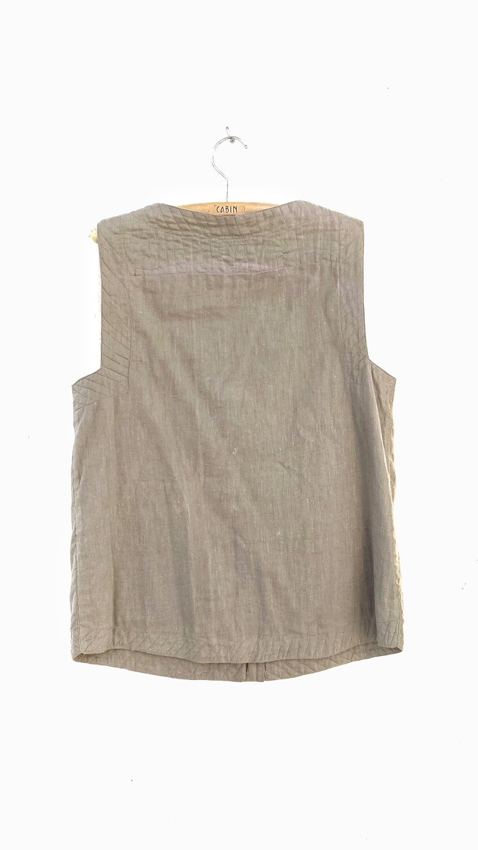 INPERIAL2006's tweet photo. ORVIS 80s
コットン アウトドアベスト

SIZE S ￥7990 https://t.co/6oVNlDOD4G