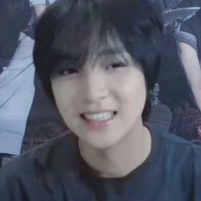 nahyeoks's tweet photo. haeeth (haechan teeth) sightings https://t.co/AvCxEZyFAu