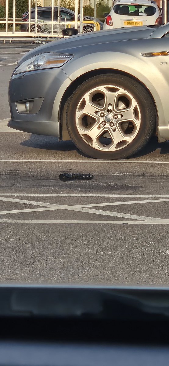 Jamie53159065's tweet photo. So I pulled up in the local Asda yesterday, There's going to be a very unhappy woman somewhere who left her Dark Matter Destroyer behind. If you've lost this its in the #ASDA in carcroft #DONCASTER . https://t.co/QMLWGNUrrE