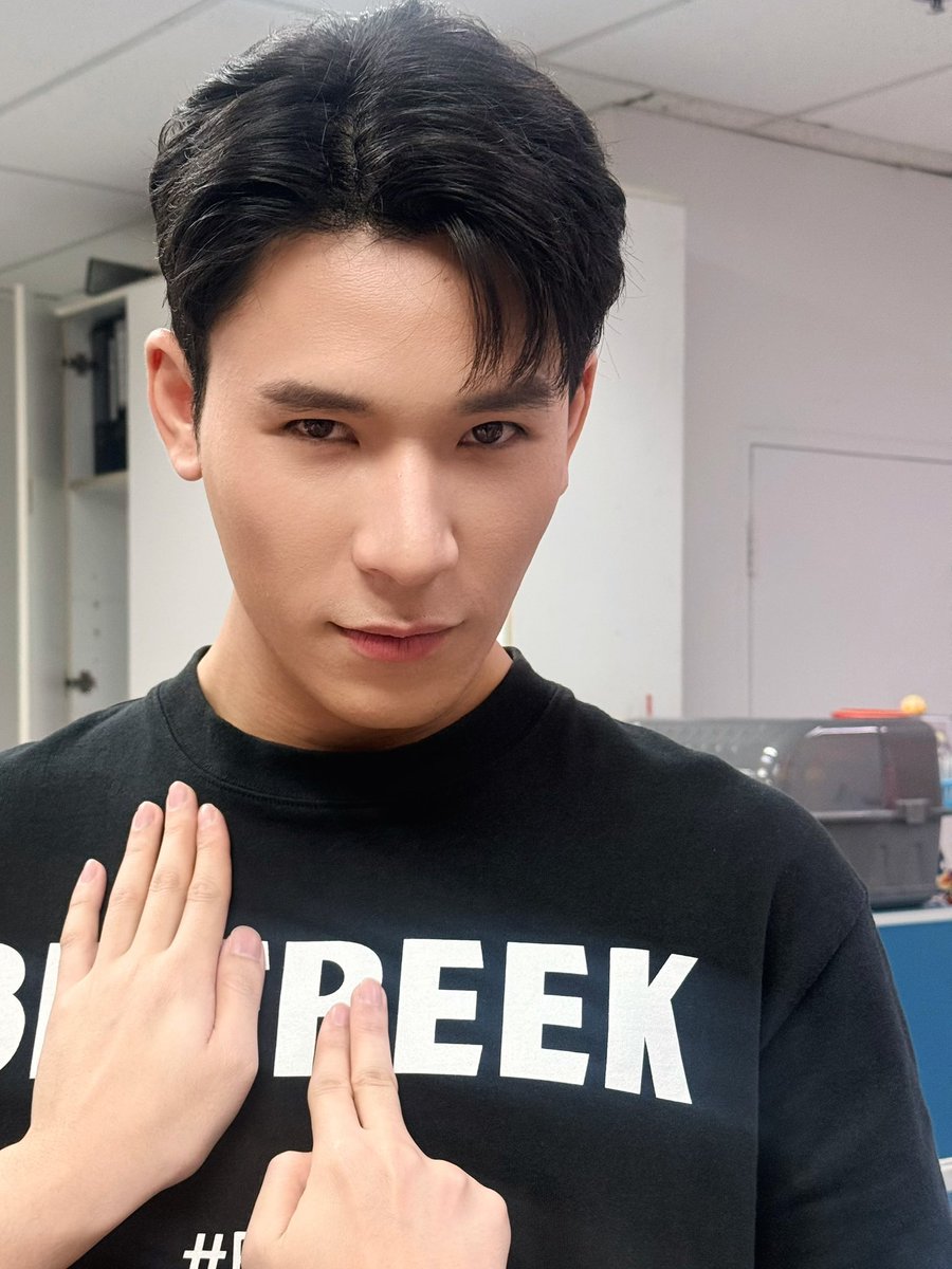 FlowerBoyTH tweet picture
