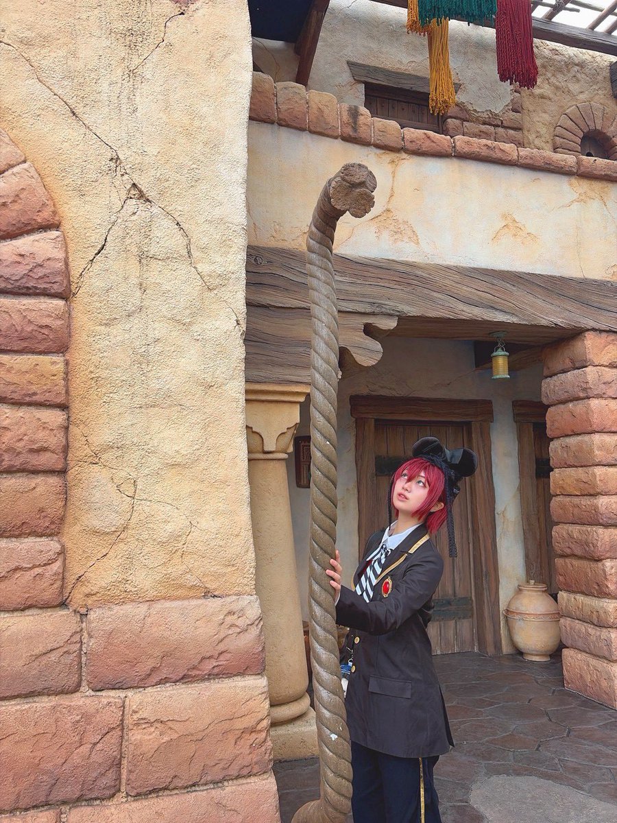 o040o_non's tweet photo. 不思議な縄にびっくり寮長
#Dハロ仮装 #Dハロツイス�� #Dハロツイステ仮装 https://t.co/gl72joaJSx