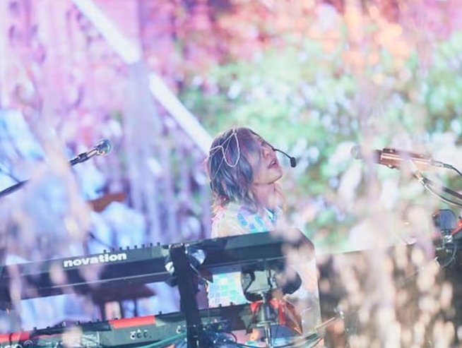 JapanMusicall's tweet photo. 😊【本日のLIVEをお楽しみに‼️】✨

Mrs. GREEN APPLE「SHADOWS」のステージをライブストリーミングでお楽しみください

リアルタイムでしか味わえない特別な時間を、ぜひ一緒にお楽しみください🍏

🎥 視聴はこちら👇
🔗 https://t.co/kfyOMsy4B9

#MrsGREENAPPLE
#SHADOWS
#MGA_SHADOWS
#RingoJam https://t.co/rvl9kmcIcl