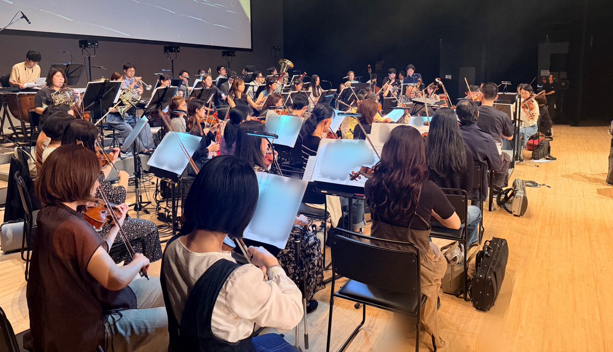 Amabile_phil's tweet photo. 本日は、クローズドコンサートのリハーサル🎺✨ https://t.co/HCHLBKD1Ye