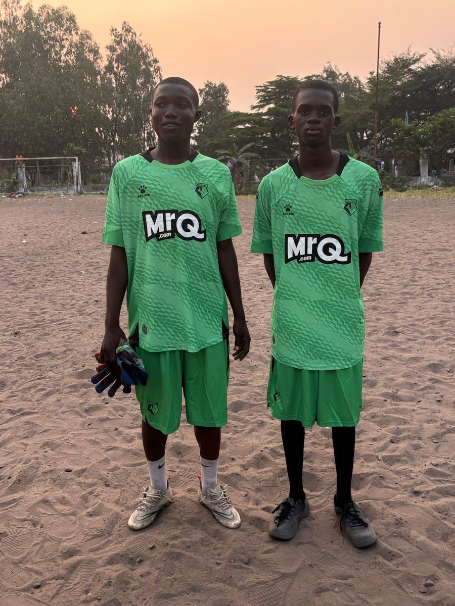 KitAid's tweet photo. 🇨🇩💛🖤 Great to see these Watford kits making their way to the DR Congo! 🇨🇩⚽️

From Watford to DR Congo — the Hornets family has no borders! 🐝💛🖤

@DNSYE_podcast @WFCTrust @thewatfordway @WatfordFC @Observer_Owl @watfordpodcast 

#WatfordFC #COYH #Hornets #DRCongo #Football https://t.co/GZibdAanex