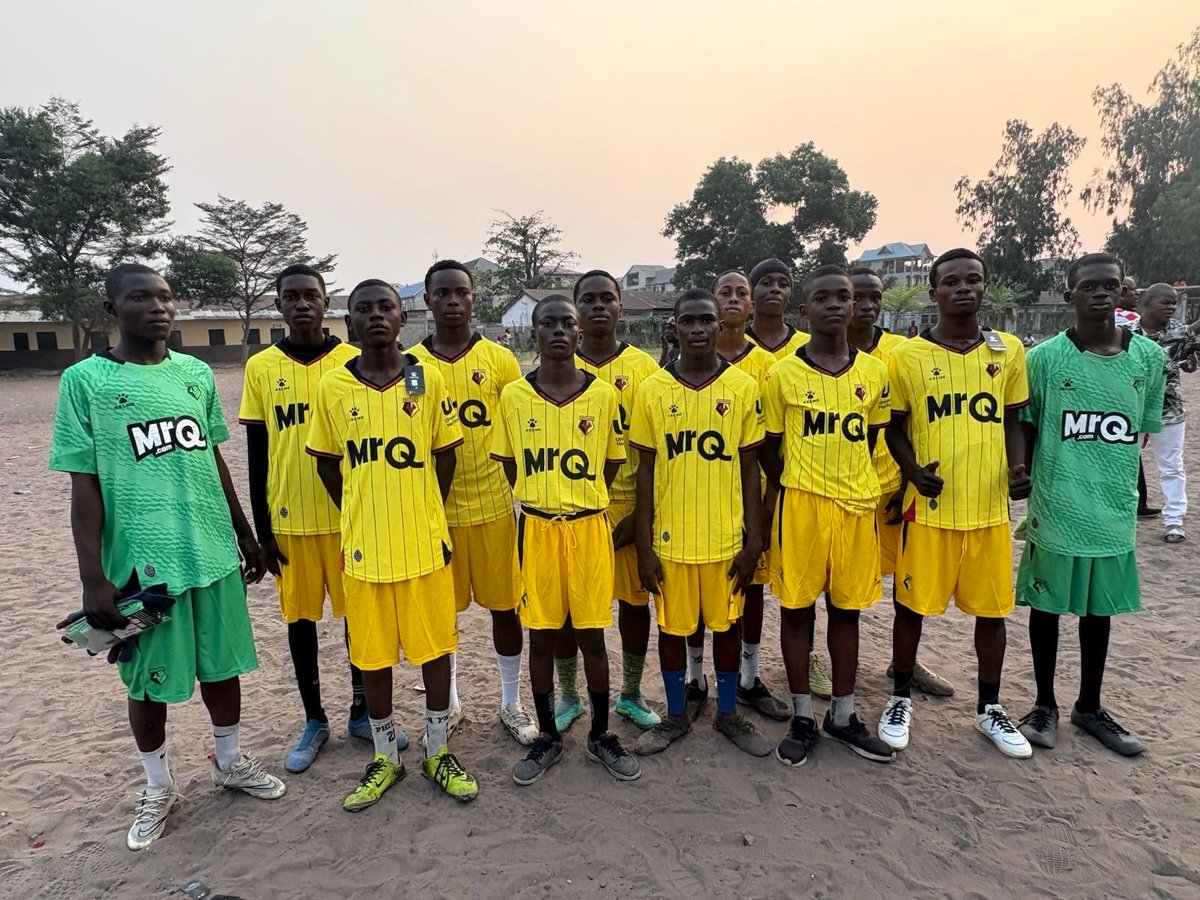 KitAid's tweet photo. 🇨🇩💛🖤 Great to see these Watford kits making their way to the DR Congo! 🇨🇩⚽️

From Watford to DR Congo — the Hornets family has no borders! 🐝💛🖤

@DNSYE_podcast @WFCTrust @thewatfordway @WatfordFC @Observer_Owl @watfordpodcast 

#WatfordFC #COYH #Hornets #DRCongo #Football https://t.co/GZibdAanex