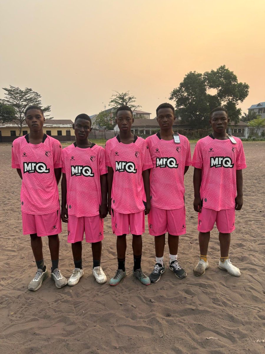 KitAid's tweet photo. 🇨🇩💛🖤 Great to see these Watford kits making their way to the DR Congo! 🇨🇩⚽️

From Watford to DR Congo — the Hornets family has no borders! 🐝💛🖤

@DNSYE_podcast @WFCTrust @thewatfordway @WatfordFC @Observer_Owl @watfordpodcast 

#WatfordFC #COYH #Hornets #DRCongo #Football https://t.co/GZibdAanex