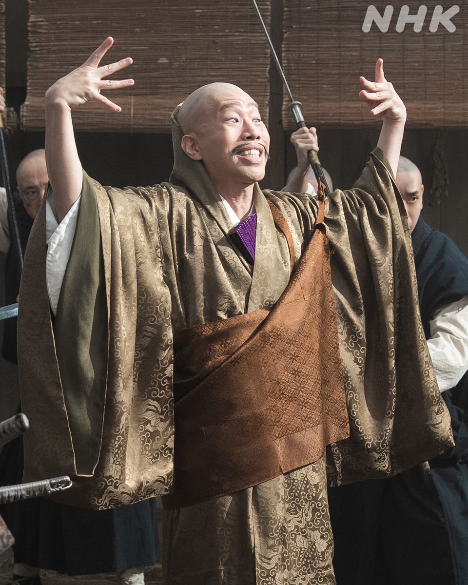 nhk_toyotomi's tweet photo. 「我らに従わぬ村は、必ずや神仏の罰を受けるであろう！」

#坂口涼太郎 さんが演じた磐覚‼️
ぜひ映像でご覧ください🔗https://t.co/f3ls8B9AXx

#豊臣兄弟 https://t.co/jitvMZxQsC