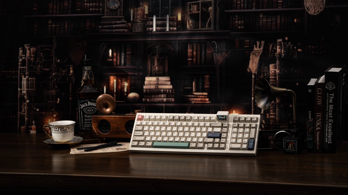 EpomakerK's tweet photo. 98% layout. 101 keys.

Compact enough to fit. Complete enough to do it all.
Would you make room for the RT98? 

Bio Link!
https://t.co/vUgw30wI8s

#epomaker #epomakerkeyboard #epomakersale #RT98 #MechanicalKeyboard #RetroKeyboard #DeskSetup #KeyboardCommunity https://t.co/vh5KBl4jfM