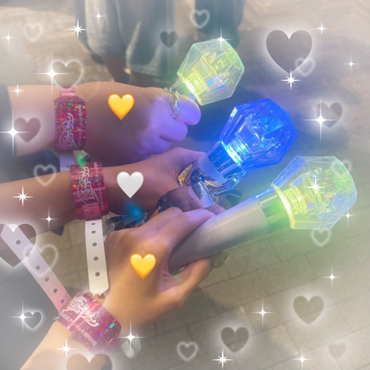 fymjinmyu's tweet photo. 2026.9.26  M!LK ARENA TOUR 2026-2027 シャカリキレボリューション
～マリンメッセ福岡B館～

初のM!LK行ってきました✨️会場が狭いのもあってめちゃくちゃ近くで見れて感動😭トロッコも通ってくれて😭いつもテレビで見てるアイドルの仁人くんを生で見れてさらに感動💛また次回も行けますように💫 https://t.co/2y2fZTQRO3