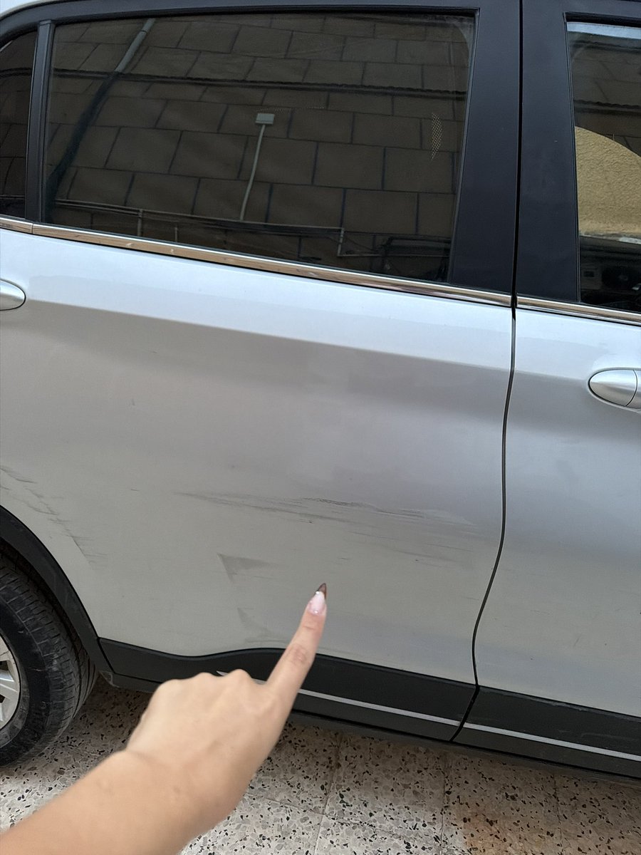 meryoulahninav3's tweet photo. khbchouli ma voiture letsgo https://t.co/H7V1yLkTnD