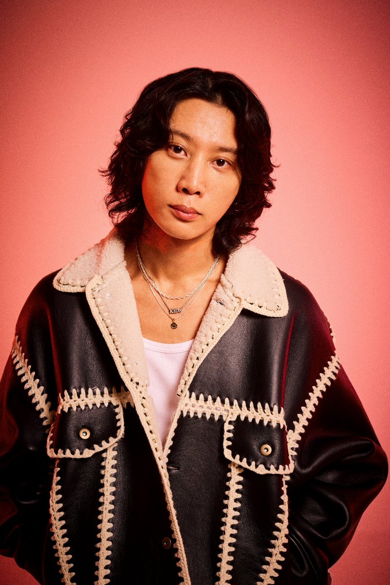 realsoundjp's tweet photo. ＼ 💫 go!go!vanillas 撮り下ろし写真公開 💫 ／

📸写真ギャラリーはこちら
https://t.co/C1wGsTqd9L

🗣️今の時代に刺すロックスピリッツの真価
https://t.co/asERtvoRM2
#バニラズトリックスター #東京リベンジャーズ https://t.co/83YNjhQLAS