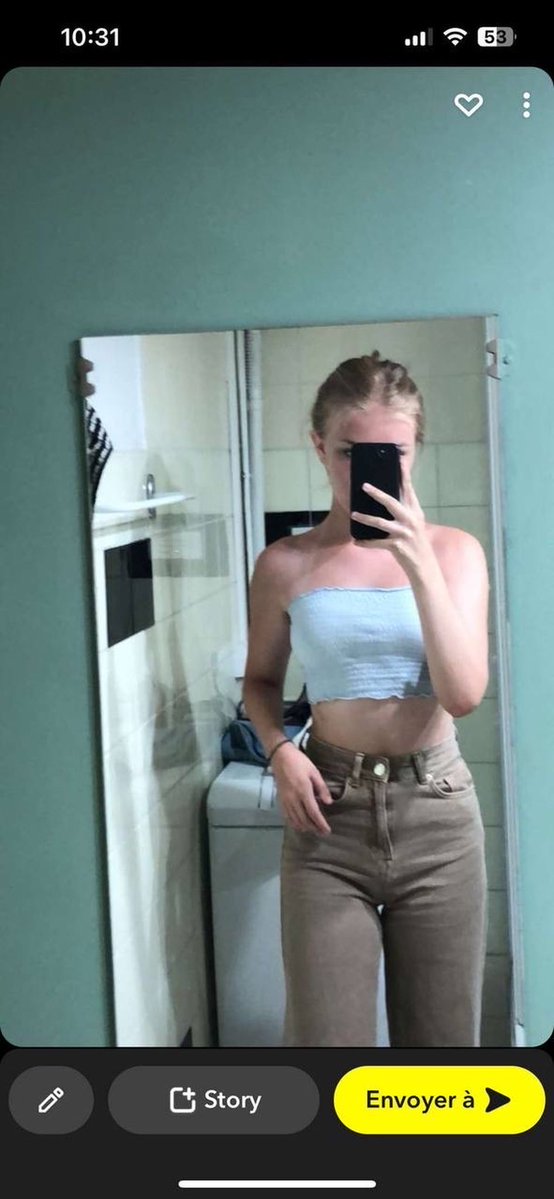 Websluteva's tweet photo. Love it when she was just 18 a total 🍇slut https://t.co/AbSJBNfvVa