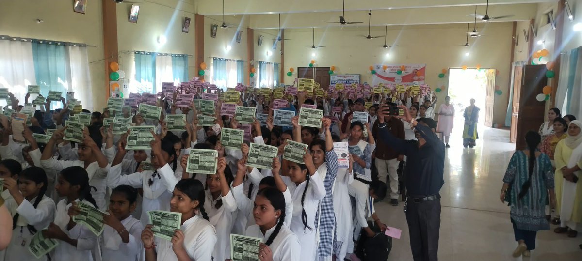 DiosShamliDios's tweet photo. Awareness program regarding POCSO held in different schools including GGIC kandhla in presence of esteemed guest Shri Surendra Rai ji Additional district judge in shamli. https://t.co/cHIM8nvQNI
