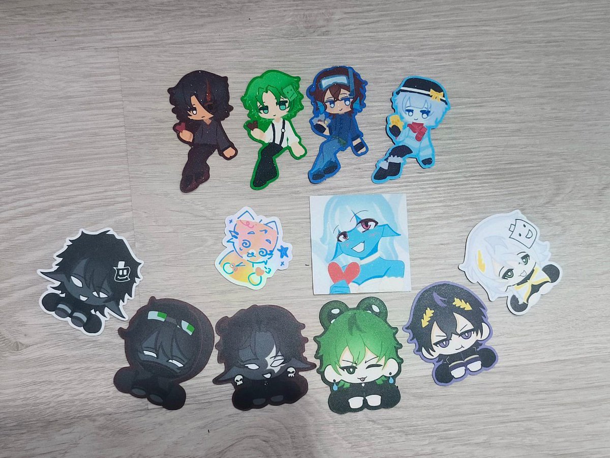 kynykyy's tweet photo. Stickers has arrived awawaw so cute https://t.co/pongAujYkr