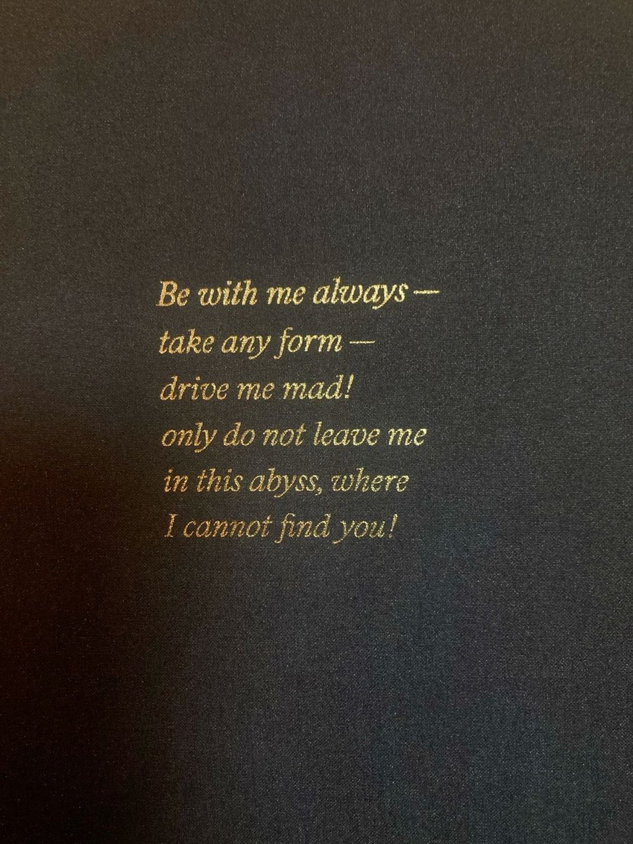 THEFERRANTORRES's tweet photo. 🕯️✨🌙 https://t.co/I9oTSrdMUu