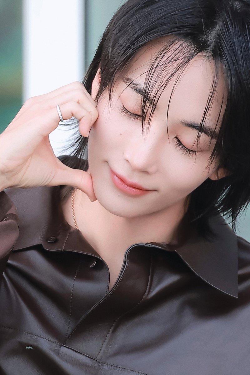 hanihehe_'s tweet photo. 260930 ICN
#윤정한 #정한 #JEONGHAN #ジョンハン
#세븐틴 #SEVENTEEN

✘✘좋다...... https://t.co/6GwnIHTucd