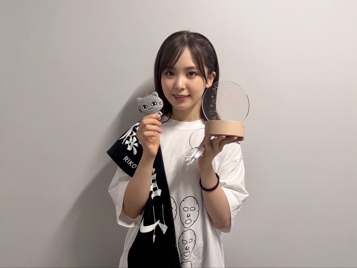sakurazaka46's tweet photo. ︶︶🧦︶︶👕︶︶👖︶︶

 #櫻坂46_BACKSLIVE_DAY2

 🫟🧼︶︶︶︶︶︶︶︶🧺🫧

座長の理子ちゃん
とっても頼りになるんです🫂

まもなくライブスタート！
ぜひお見逃しなく🌸

🧡🐈‍⬛#増本綺良卒業セレモニー🦎🧡
　⇩⇩配信チケットはこちら⇩⇩
https://t.co/lLyJCF7Bb7 https://t.co/Ym4PxOQbzl
