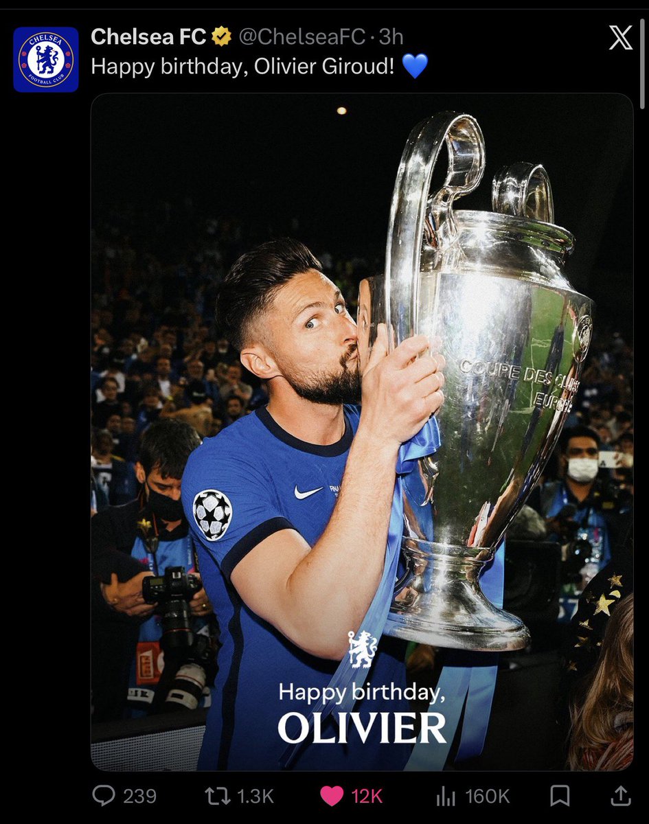 Tunnykvng's tweet photo. The difference between playing for a big club and a small club https://t.co/spIJMAQhQE