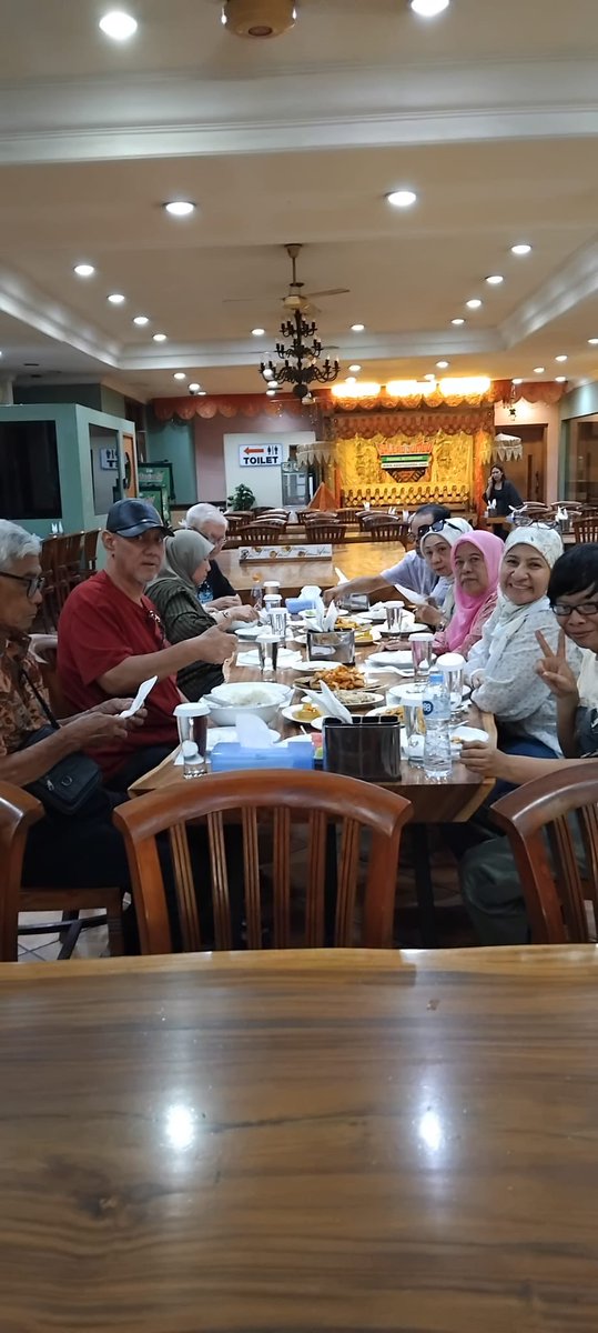 yasinMatchaLtte's tweet photo. bulan juni 2026.  #bandungjakarta #tour #sendirian 🤭 https://t.co/nb6nENxXnX