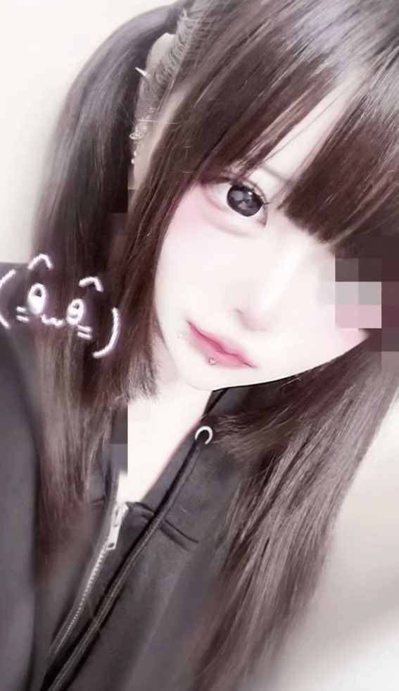 borouhina's tweet photo. 動画買って！
#自撮り界隈　#paypay乞食 https://t.co/gmWUgXua4a