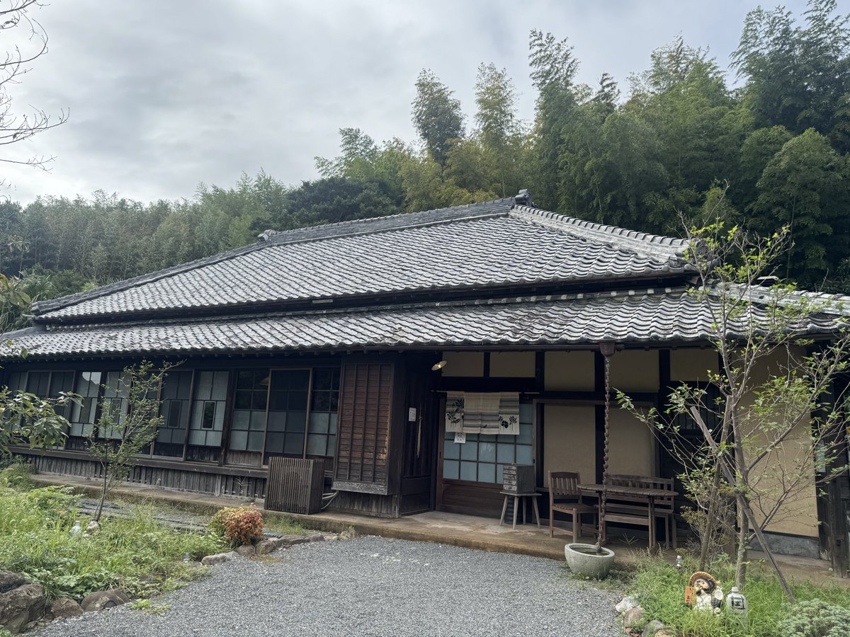 nanausagi7's tweet photo. 初めて古民家カフェに行きました😊
雰囲気良くて料理も素晴らしくて長居しちゃった！
ランチに3000円、たまにはいいよねー🥳

 #とこ十和
 #牧之原市 https://t.co/0qfZrL9RrC