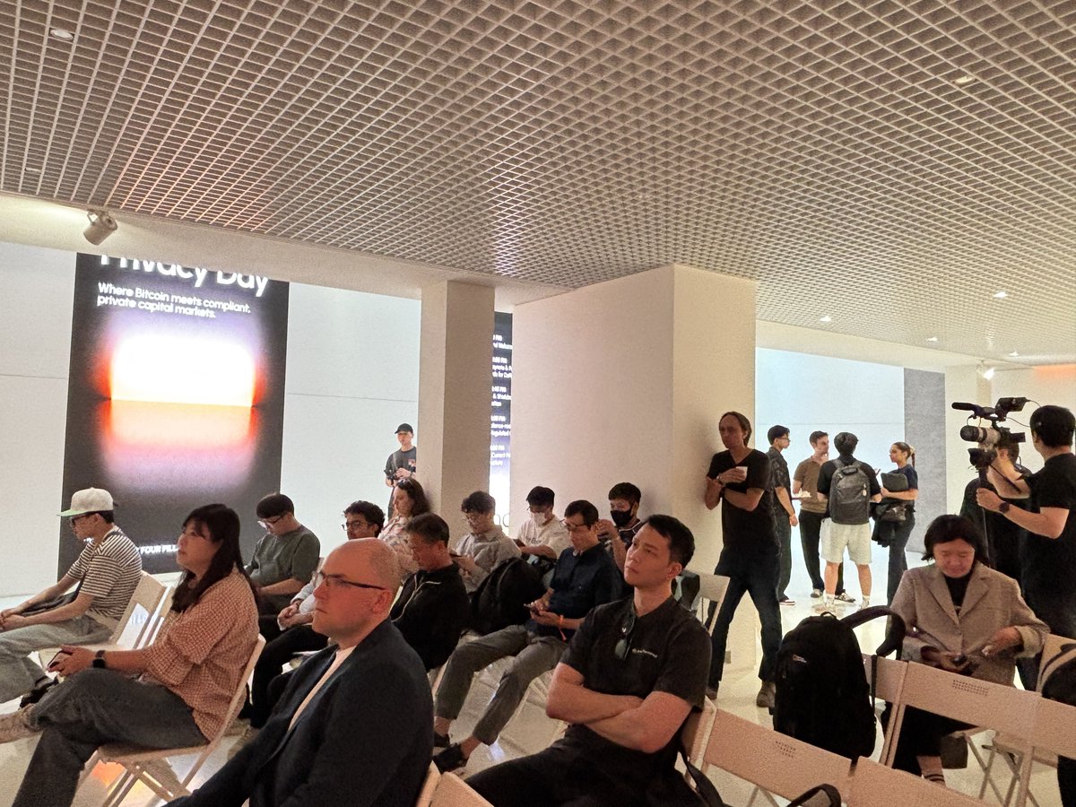 citrea_xyz's tweet photo. Thank you for showing up!

We covered it all:
- Privacy requirements for regulated-capital
- What privacy teams are currently building
- Practical and usable Bitcoin privacy

Citrea's next chapter is coming:
Private BTC for all https://t.co/ui8ulDqc72