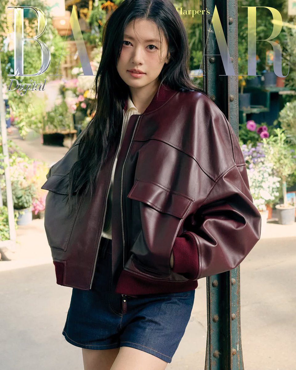 kdrama_menfess's tweet photo. Jung Somin x Longchamp for Harper's Bazaar October issue 😍 •kdm• 

https://t.co/XxpcxFetiv