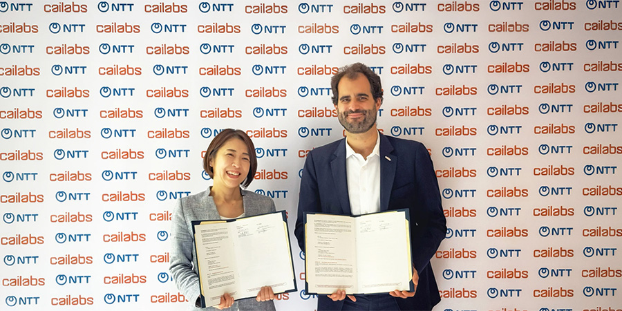 TelecomReviewAP's tweet photo. NTT and French photonics company @CAILabs have signed an MoU to explore optical connectivity linking satellites, optical ground stations, terrestrial networks, and data centers.

https://t.co/p9cj42Iqgk https://t.co/E6SkipD9Bl