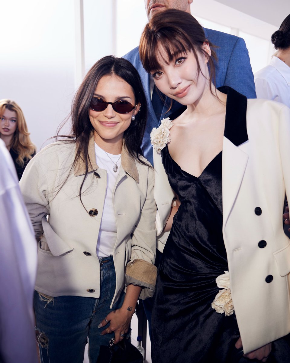 cceechom's tweet photo. พี่ออมกับน้องอินดี้นาวาเรตตี้อะแกรรร😭 แม่สาวobsession ของแม่แล้วตอนนี้น้องกำลังจะเปนฮีโร่จักรวาลมาเวลด้วย อ้ยกุฟิรรรรㅠㅡㅠ♡ https://t.co/UpyrNlO19d