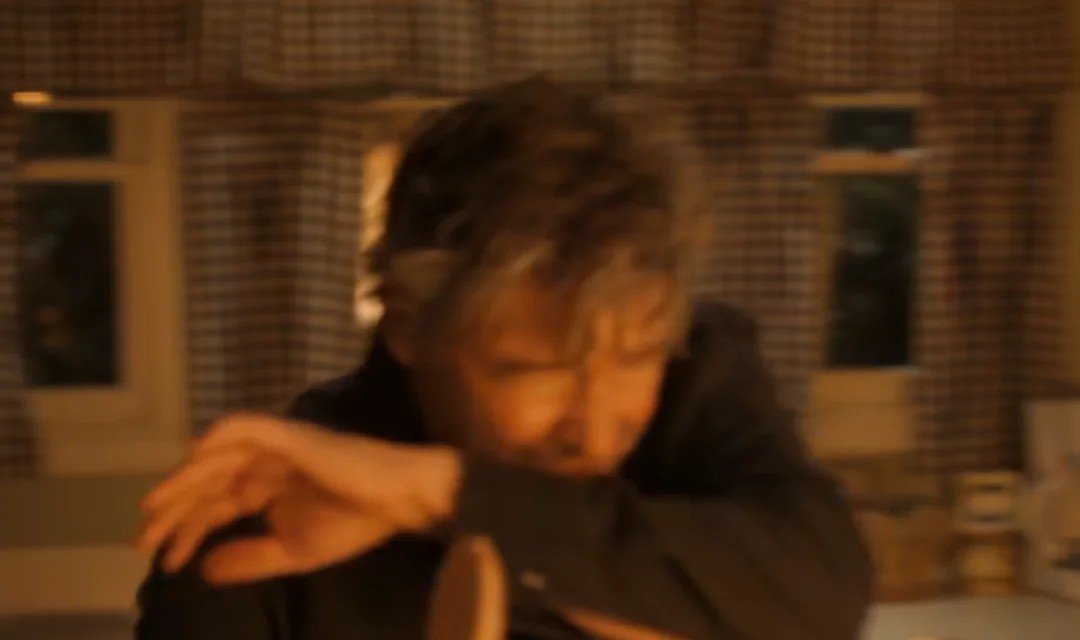onlypeluayo's tweet photo. Kerry killed Hal. The Episode 8 preview already drops several clues pointing to it.

One shot shows Hal’s house being firebombed with him still inside, possibly burned like John was. We also see him being healed with Manhunter technology, which only works with Manhunter blood. That leads straight to Kerry’s biggest secret: Noah has Manhunter blood. She tells him Zoe gave her a miracle (Noah). Kerry loves Hal, but she’s already proven she’ll do almost anything to protect the people she cares about. When Hal needs that blood to survive, she has no choice but to reveal the truth.

The problem is Hal doesn’t let things go. After he’s healed, he realizes Noah’s secret is too dangerous especially with Noah’s political ambitions. He can’t risk Noah ending up like Zoe. So he confronts Kerry, possibly at the stadium where it all started, and tells her he’s going to expose Noah or hand him over to the Guardians.

This mirrors Zoe and Abin Sur. Zoe didn’t necessarily want to kill him; once she realized he was the only one who knew her secret, she chose the safest option. Kerry faces the same choice. She loves Hal and doesn’t want to kill him, but she believes she has to, or he’ll never stop.

That would explain the preview scene of Kerry “finding” Hal and putting her hand on his shoulder a quiet apology rather than pure grief. It also fits her asking John in the diner, “Ask me if I killed Hal,” nearly breaking down, and the hologram of Hal jokingly telling John that Kerry did it.

Hal may have even met John one last time and told him not to tell anyone, possibly because he already sensed danger and didn’t want John caught up in the secret.

So why did Kerry call John at all? Probably because of the safe. She needs to know what’s inside it  maybe a message from Hal revealing Noah’s secret before she can feel secure.