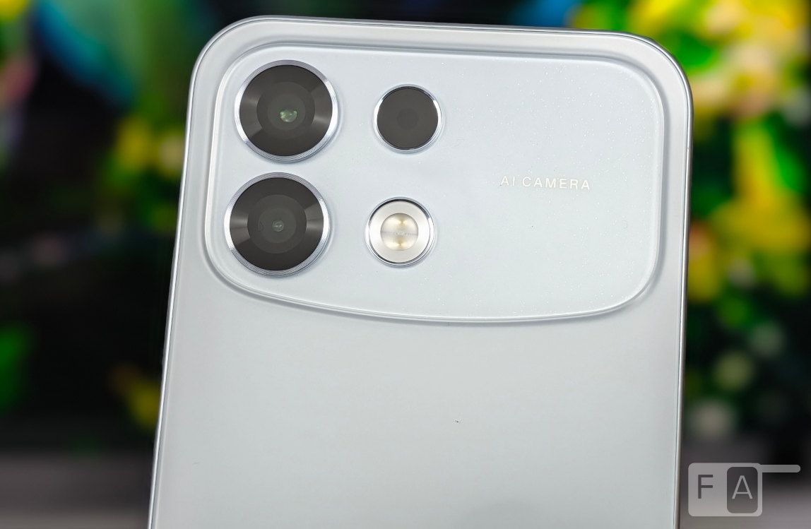 FoneArena's tweet photo. A quick look at the OPPO F35 Pro that is all set to launch in India on October 5th. It comes with a 50MP ultra-wide selfie camera with 100° FOV. https://t.co/oTsZh89Poo #OPPOF35Series #10YearsofFSeries https://t.co/sdJ91UkY91