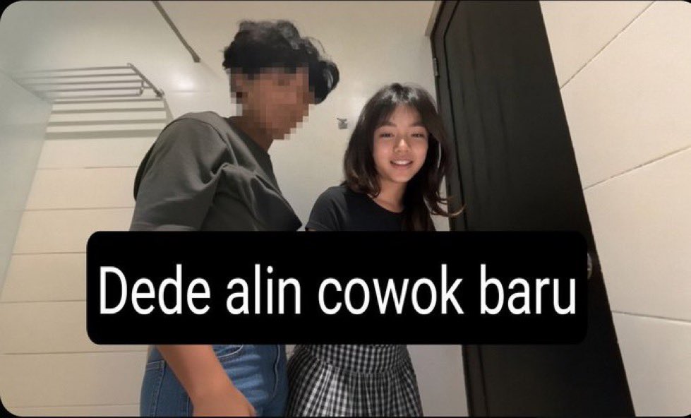 hxueso's tweet photo. Dede Alin versi barunya

https://t.co/ORwVVria1t

https://t.co/evsVdT5KBe

https://t.co/Clx8Ef7hVY

https://t.co/GtO2YUFrRJ https://t.co/QGCNcpiFe9