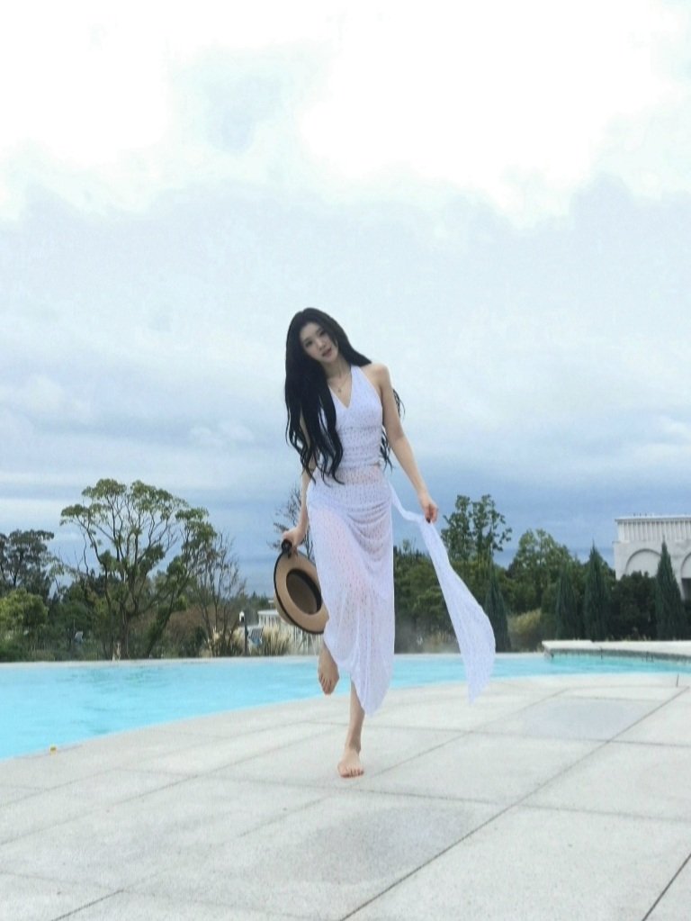 lakeyouo's tweet photo. GUA GAK KUATT BANGET NGELIAT CARMEN &amp; JUUN PAKE LONG DRESS GINI https://t.co/CkBj6Rk99H