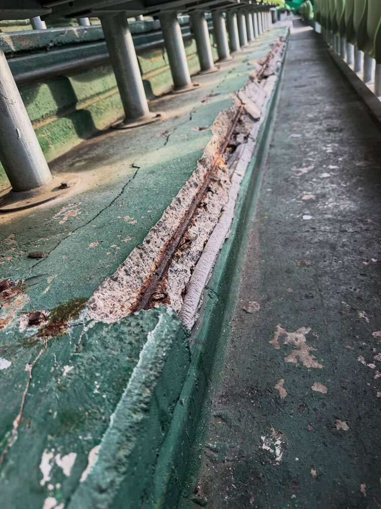 dmontanes's tweet photo. 📸 Las fotografías que muestran el deterioro de los Campos de Sport de El Sardinero | Más imágenes aquí https://t.co/USXfHO85Oc https://t.co/gfkXp9HwGA