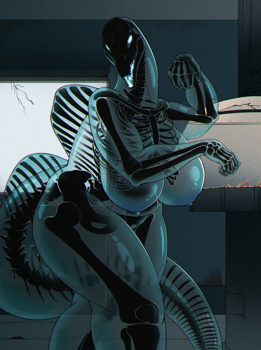 Korppuegg's tweet photo. I don't know if I'm early or late for spooky season 👻🎃 but I wanted to do something spooky and I figured I would practice my bone lore 🦴 at the same time.   

👻👻👻 https://t.co/GxsPvJsHgq