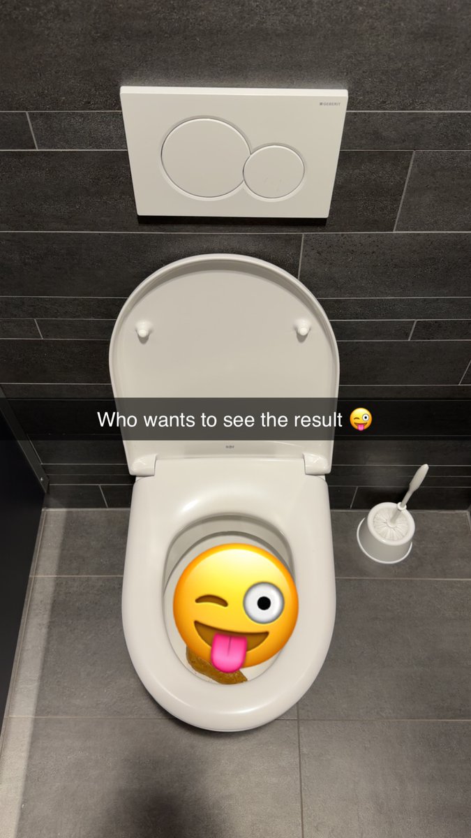 publicpoop99732's tweet photo. Anyone wants to see it? It was a very big log 😜
#gayscat #twinkscat #scatboi #publictoilet https://t.co/vlKpn9QxYA