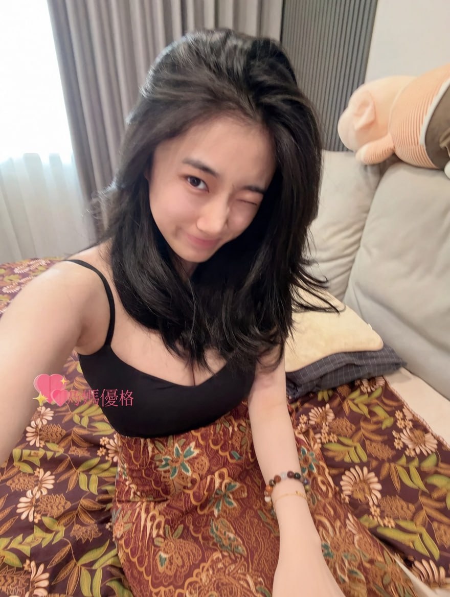edekzt's tweet photo. D奶直接漲到E+奶 https://t.co/hcR0VxgcrU