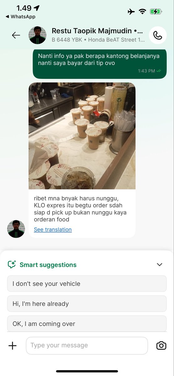 hnflia's tweet photo. @GrabID hallo kak mau info aja ada drivernya yg ngomel2 padahal emg kerjaan dia buat pick up pesenan tp dia malah ngomel, ribet segala macam alasan pdhl hanya nunggu sebentar buat pick up minuman trs tiba2 dicancel, pdhl nunggu jg gak berjam2 https://t.co/pX4KPPRpyS