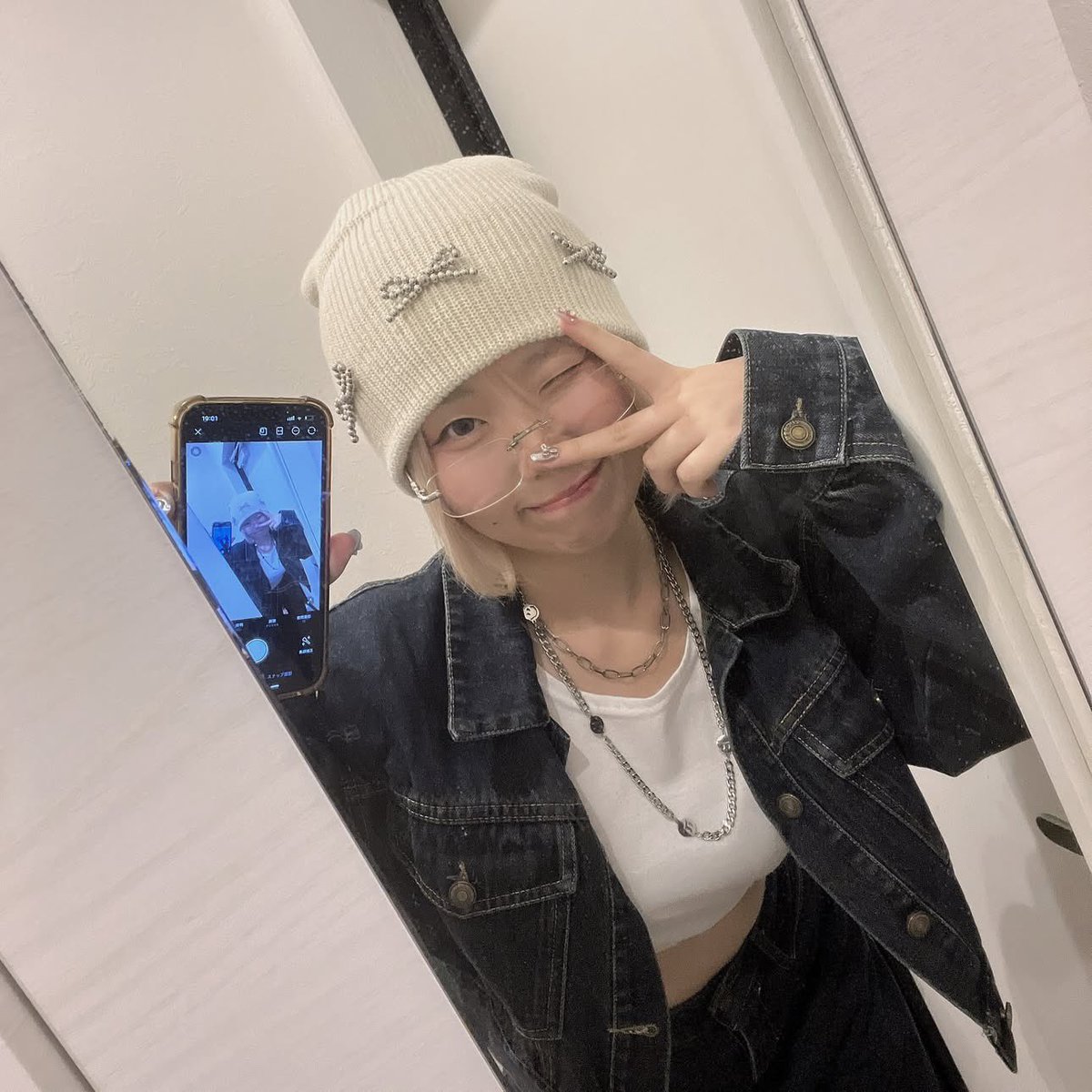 d4_shin_f4's tweet photo. 仕事終わった〜！朝から追加で仕事増やされてめっちゃイライラしたけど、そのストレスを糧に余分にやってやりましたよ😤週末に楽するためにちょっとずつ頑張ろ！9月も無事に終われてよかった！
今日もみんな1日お疲れ様でした✨
#今日もみんな1日お疲れ様でした https://t.co/RKwwmXB95Z