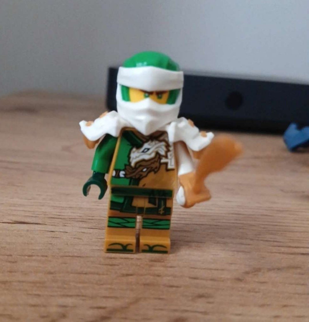TheVladNJG's tweet photo. What do you think of this Lloyd minifigure? 

#Ninjago #legoNinjago #NDR https://t.co/ZM3Sx9P74U