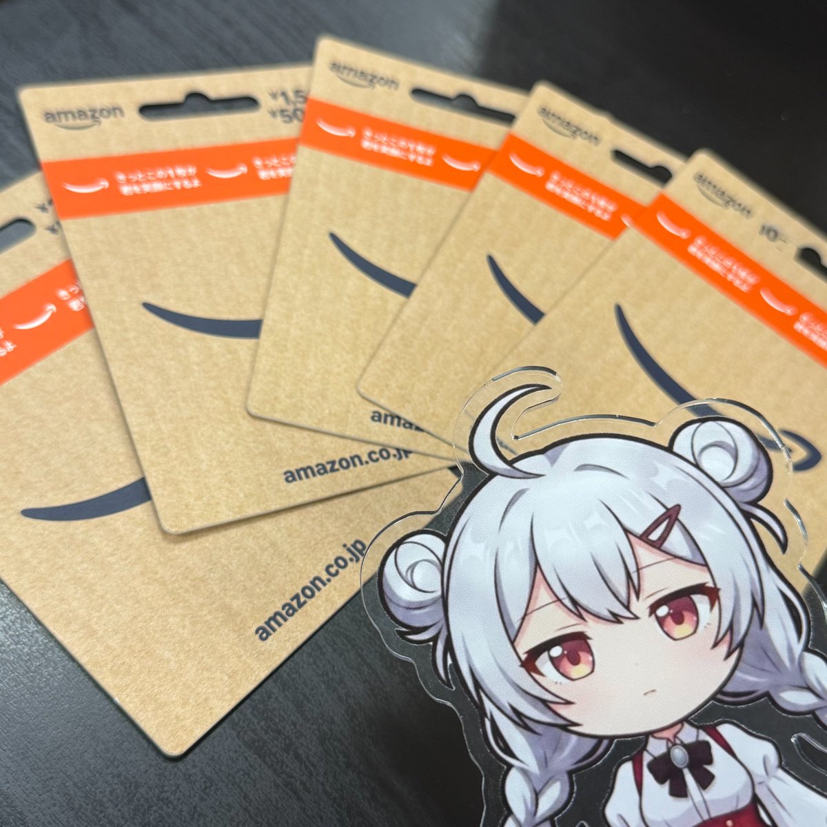 Yotsuha_Clove's tweet photo. ＼ 忘れ物のアマギフ、放出 ／

当選したけど期限までDMがなかったアマギフ、
約9万円分たまってたので9月最終日に全部配ります。

🎁 Amazonギフトカード 総額91,000円分 … 10名様
（1000円〜20,000円分、どの額が当たるかはランダム）

◎応募方法
フォロー＆リポストのみ

◎応募時間
10/1(木) 18:00まで