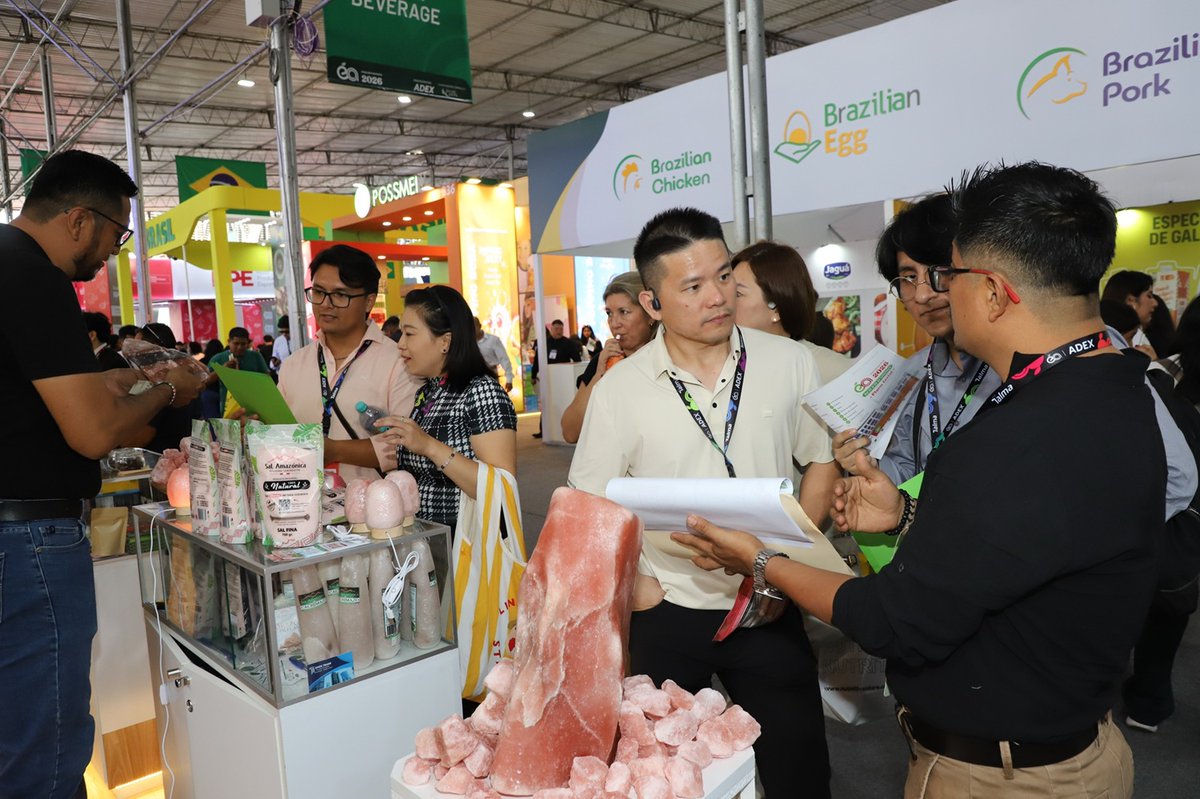 prensaperupe's tweet photo. 🇵🇪¡Expoalimentaria 2027 se realizará del 22 al 24 de septiembre en Lima! Tras cerrar con expectativas tres mil cuatrocientas cincuenta y tres citas comerciales por 1,100 millones de dólares en su edición de este año 2026.   
https://t.co/YcRcj6FJKH https://t.co/quC37rvcwH