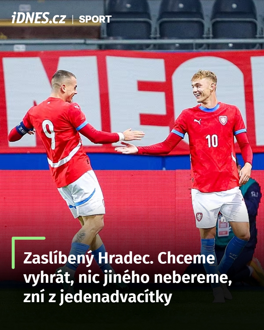 idnessport's tweet photo. Před necelými dvěma lety v Hradci Králové slavili postup na mistrovství Evropy, když v předcházejícím zápase s Litvou si zajistili účast v baráži. 

Co se ve středu vpodvečer opět v Hradci české fotbalové reprezentaci 21 let povede?

👉 https://t.co/k6y4ujMiTr https://t.co/sXoBi0joyf