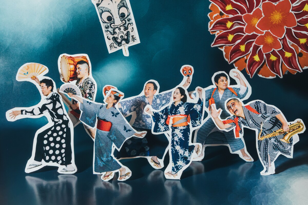 natalie_mu's tweet photo. 民謡×ブラックミュージックな音楽奏でる
アラゲホンジ、約10年ぶりのアルバム完成
https://t.co/qFhA4KDc8k

荒々しいファズギターがアッパーな
「あげあげ音頭」本日先行配信

#アラゲホンジ https://t.co/kU8ENc6OLx