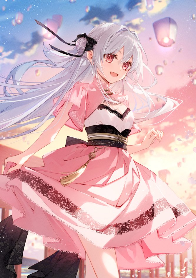 siina_motiduki's tweet photo. 燈が昇る頃 https://t.co/M5msL1XMc1