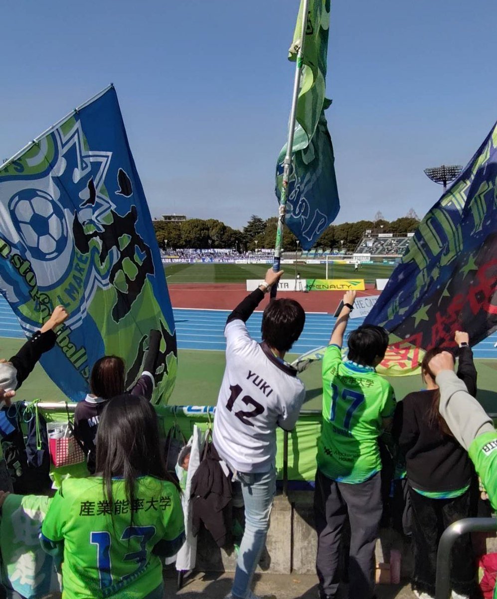 toshitamashi's tweet photo. 今日で最初のコラボから3年ですね。

ちょっとカテゴリーが変わってしまったので今年はコラボできないですが、今年J2で優勝して、来年はJ1に戻るので、マネージャーの皆さん少しだけ待っててください。

まぁコラボしてなくてもマネージャーさんは盛り上げてくれるんですけどね♫

#Revale https://t.co/duGBTJMHPa